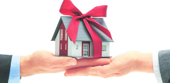 Дарственная на квартиру: плюсы и минусы {0}