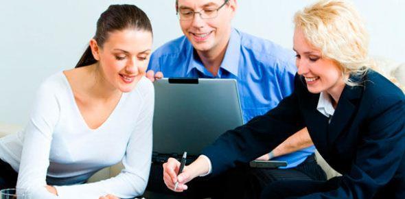 Сколько стоит оформить договор дарения у нотариуса в {0} году