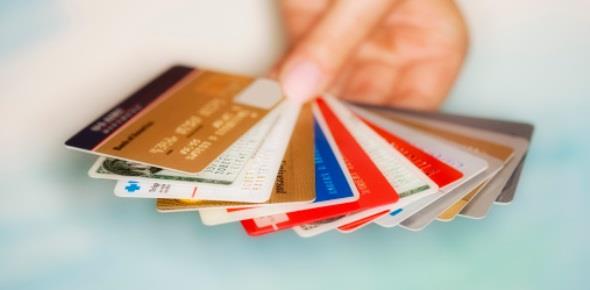 Выгодно ли пользоваться бонусными программами банков?