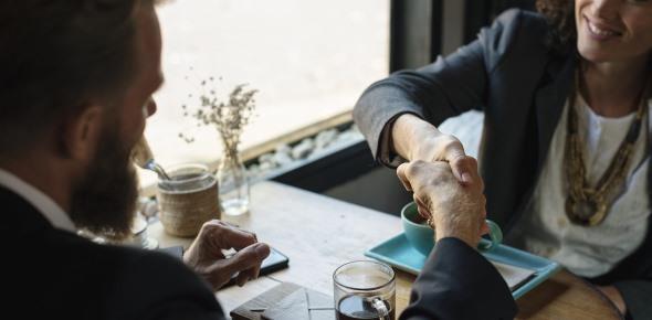 Можно ли переоформить кредит на другого человека: с его согласия, без его согласия