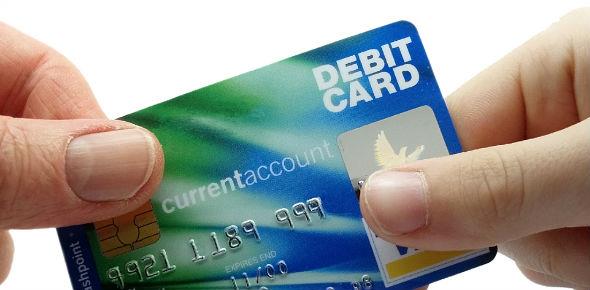 Как выбрать дебетовую карту правильно