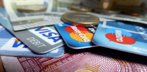 Как платить картой за границей?