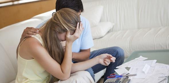 Стоит ли брать кредит в {0} году: мнение экспертов